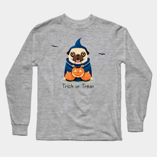 Pug goes trick or treating Long Sleeve T-Shirt
